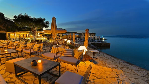 6 γευστικές και δροσιστικές στάσεις στην Κέρκυρα 