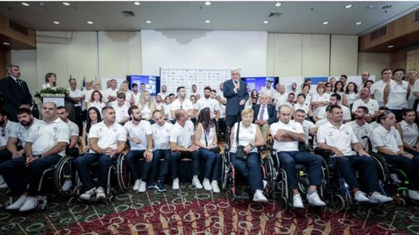 Η ελληνική παραολυμπιακή ομάδα στην ΕΡΤ3