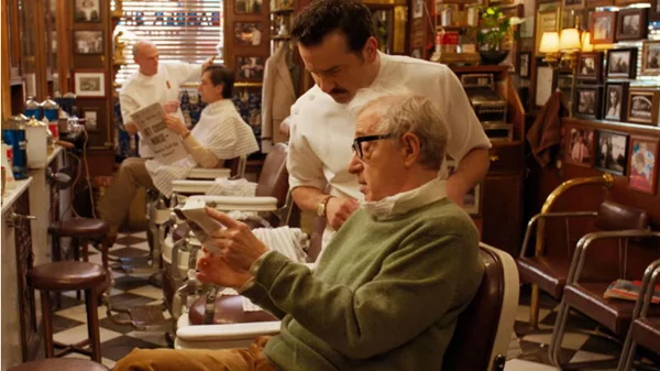 Ο Woody Allen θέλει να μοιάσει στον James Dean