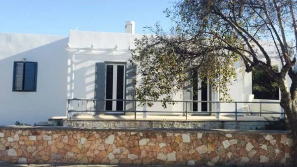 Pavlos House: ενδιαφέρουσα άφιξη στη Μήλο