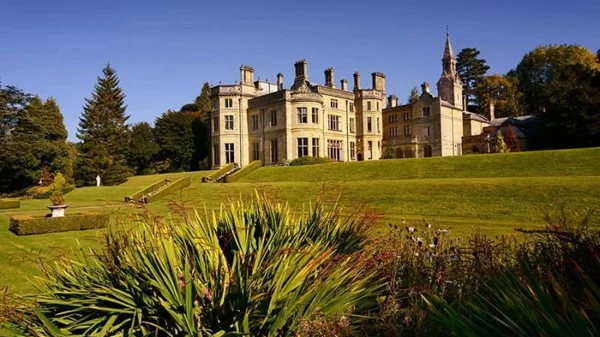 «Palé Hall»: το ολοκαίνουργιο μέλος των SLH