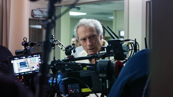 «Sully»: Ο Κλιντ Ίστγουντ σε οσκαρική πτήση