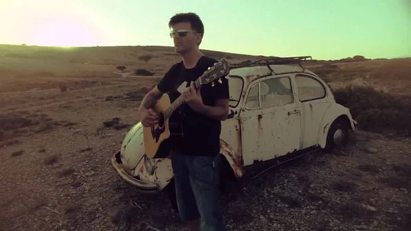 Ο Φοίβος Δεληβοριάς στο 4o Φεστιβάλ Βοτανικού