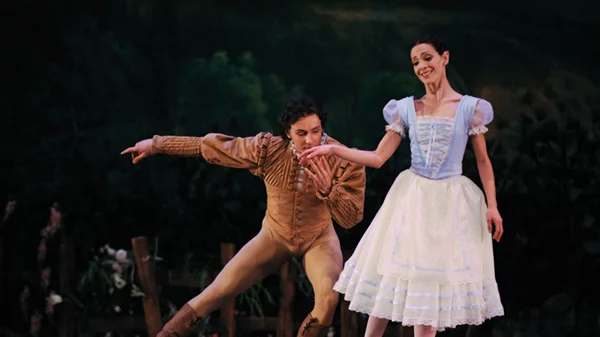 Εθνική Λυρική Σκηνή: Στο δρόμο προς το Φάληρο