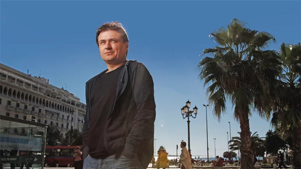 Κριστιάν Μουντζίου:«Ας κάνουμε τον εαυτό μας και τον θεατή  να ξανασκεφτεί»