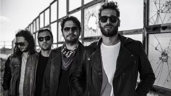 Ένα rock πάρτι με τους Riverbed και τους φίλους τους