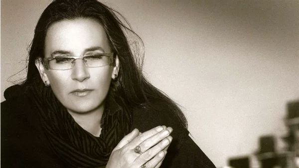 «8 Ρώσοι ποιητές τραγουδούν ελληνικά»