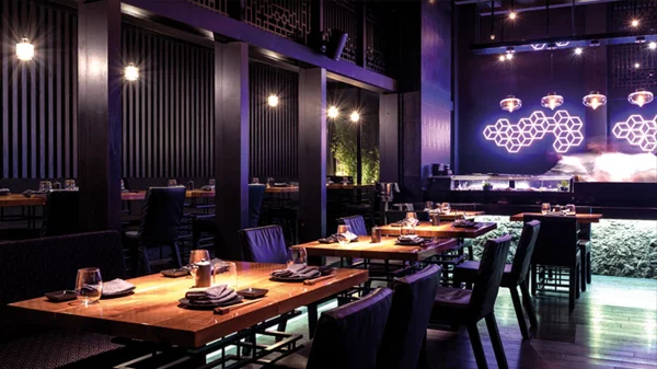 «K for Kiku»: Fun Iαπωνία με... περουβιανό καπέλο