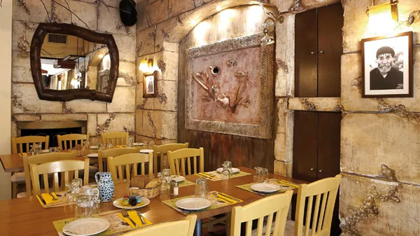 «Τα Ρωμανάκια»: Της Κρήτης νοστιμάδα 