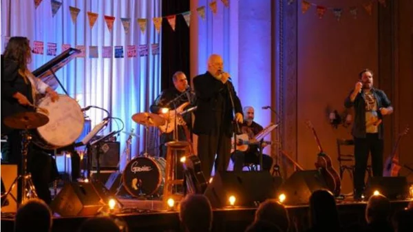 Δύο ακόμα βραδιές με τον Διονύση Σαββόπουλο στον Παρνασσό