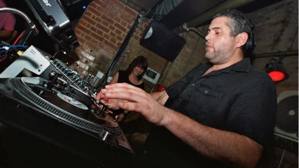 Terry Francis: Ίσως σχηματίσουμε μια man band με τον Λορένζο και τον Mikee!