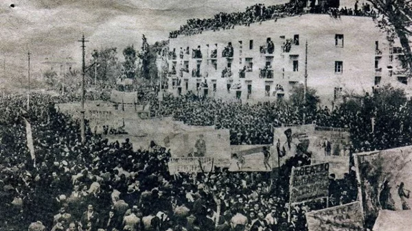 Κύκλος Προσφυγικά στον Πειραιά