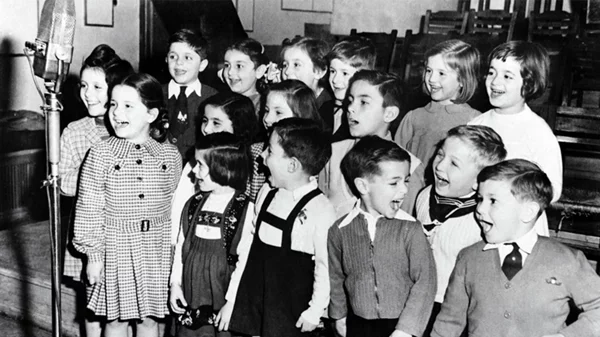 Η Μαρία Ηλιού γράφει για τη δική της «Αγαπημένη Θεία Λένα»