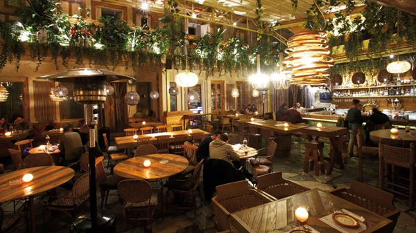 H taqueria της αυλής