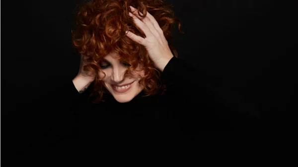 Η Ελεωνόρα Ζουγανέλη «Χωρίς εξηγήσεις» στο «Anodos»