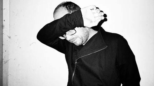 Ο «διαβολικός» Oliver Huntemann στο «Six D.O.G.S.»