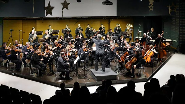 Βασίλης Καλαφάτης – Νίκος Σκαλκώτας: δύο συνθέτες σε διαφορετικά μουσικά περιβάλλοντα 