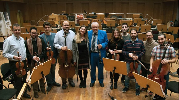 Το Vconcert της Βασιλικής Καρακώστα στο Δημοτικό Θέατρο Πειραιά