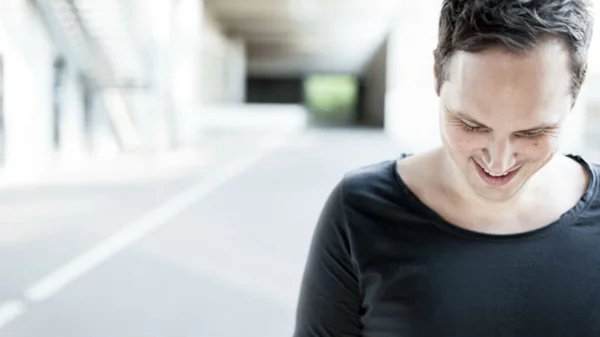 Stephan Hinz: «Υπάρχει κίνδυνος να καταστρέψουμε όσα χρειαστήκαμε δεκαετίες για να κατακτήσουμε»