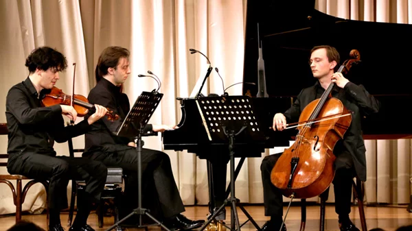 Θαυμάσιες βραδιές μουσικής δωματίου από Bell’Arte Trio και Lyskamm Quartet