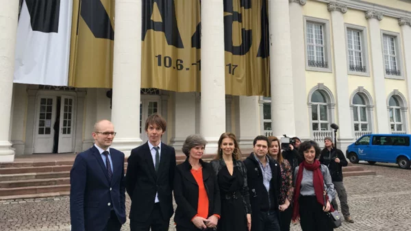 Συνεργασία με το ΕΜΣΤ ανακοίνωσε η documenta. 5.000 ξένοι επισκέπτες αναμένονται στα εγκαίνια