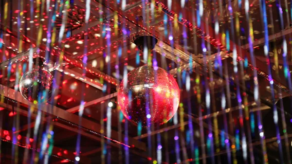 Έτσι χορεύαμε στα ’80s