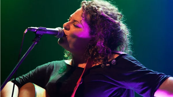 Η Ματούλα Ζαμάνη συναντά Ιππότες της Ασφάλτου στον «Σταυρό»