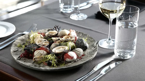 Η Αθήνα νηστεύει! 53 στέκια για κλασικές και εναλλακτικές σαρακοστιανές γεύσεις