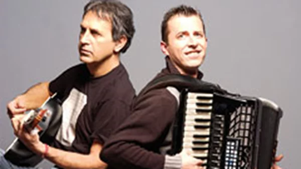 Ένας γαλαξίας τραγουδιστών για την προσφυγιά