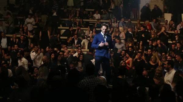 Πού θα διασκεδάσουμε το Πάσχα; Εδώ όλες οι απαντήσεις...