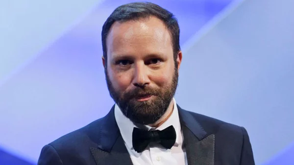 Ο Γιώργος Λάνθιμος πάει Κάνες!