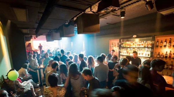 Το «ΦΟΥΑΡ stage» τρία parties πριν από το καλοκαίρι