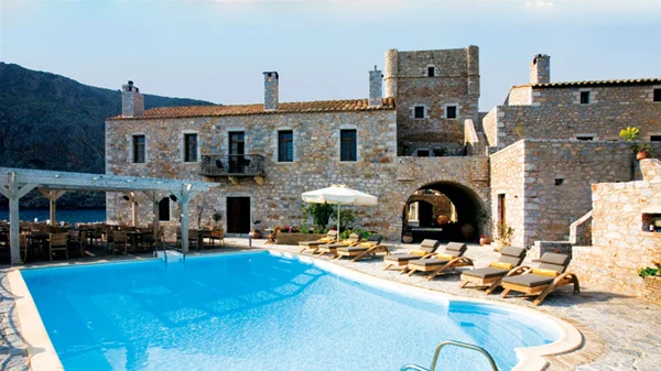 19 ξενοδοχεία για να πιάσουμε τον Μάη 