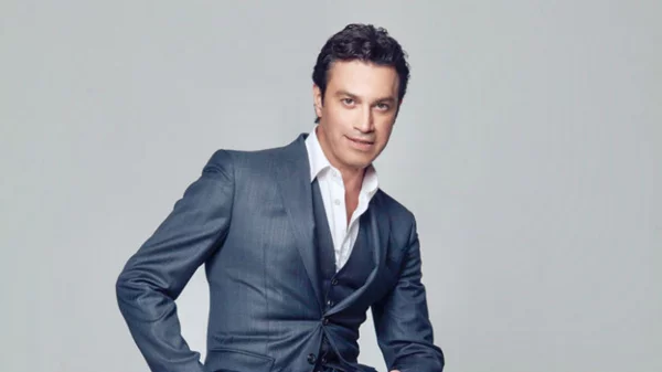 Ερωτικός Μάριος Φραγκούλης