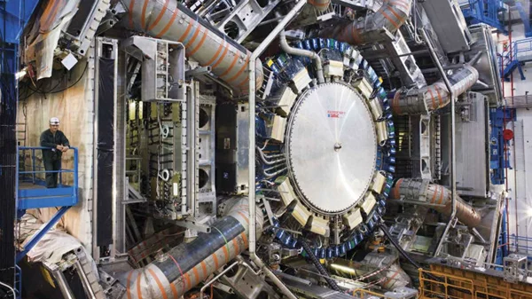 Τα μυστικά του CERN στο Ίδρυμα Ευγενίδου