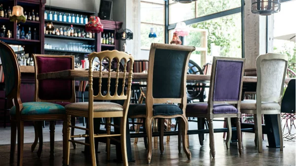 Γενέθλια στο «Mr. Peacock» με διεθνές cocktail party