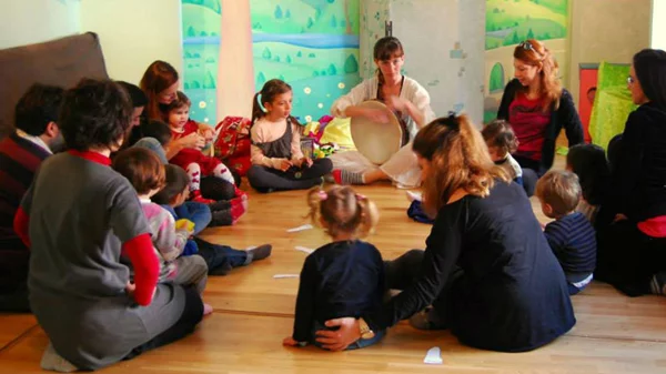 10+1 ιδέες για δραστηριότητες με τα παιδιά το Μάιο