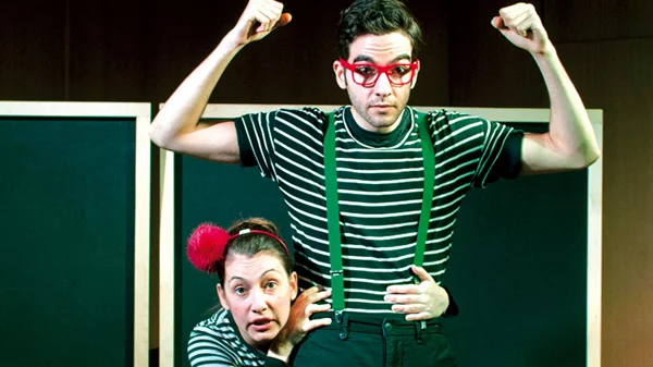 Παραστάσεις στη βιβλιοθήκη