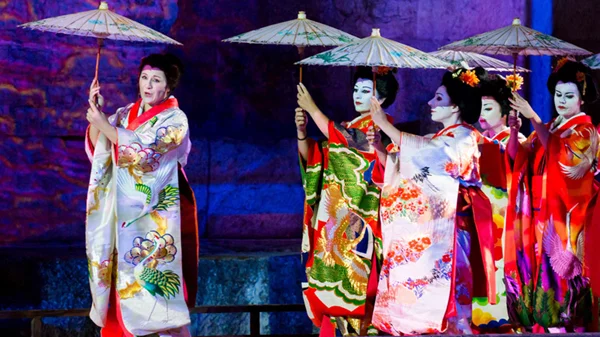 Η Εθνική Λυρική Σκηνή σηκώνει αυλαία με Πουτσίνι