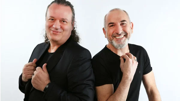 Εκείνος + Εκείνος κι εμείς