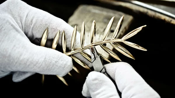 Δείτε ζωντανά τη συνέντευξη τύπου των νικητών των Κανών!