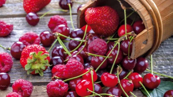 Αυτό το  μενού έχει τα berries  στην καρδιά