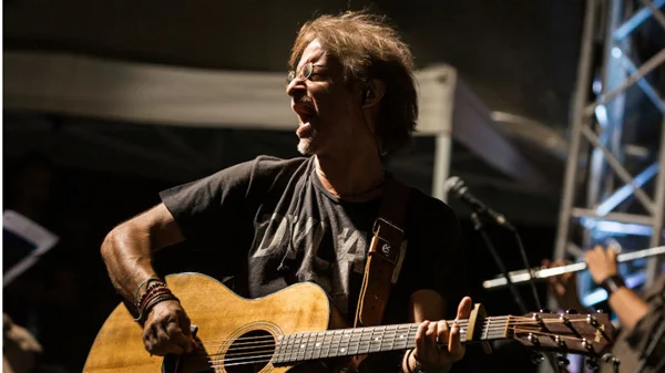 Ο Μίλτος Πασχαλίδης έχει πολλές κακές συνήθειες!