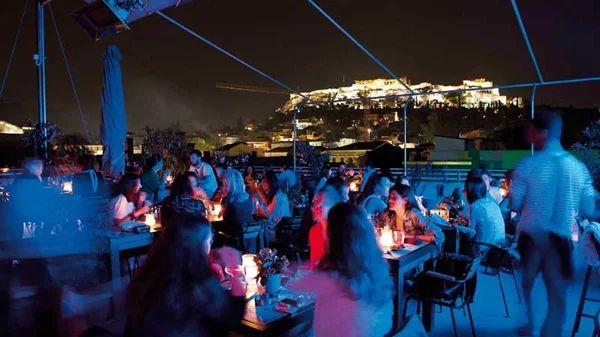 Την κάνουμε ταράτσα από το downtown μέχρι τον Πειραιά…