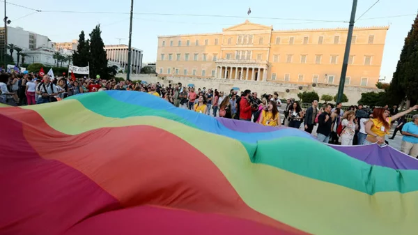 Ραντεβού υπερηφάνειας στο Σύνταγμα