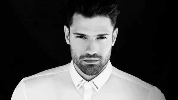 Τα «Ξημερώματα» θα μας βρίσκουν στο «Fantasia»