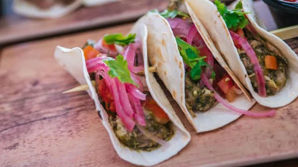 Το καινούργιο pop-up taco bar των «TGI Fridays» 