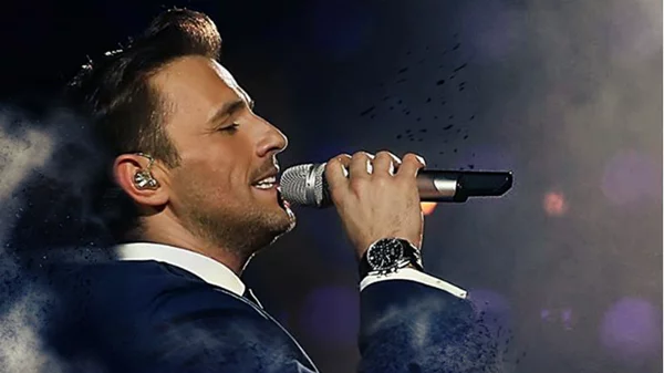 Δημοφιλείς τραγουδιστές σε καλοκαιρινές εξορμήσεις