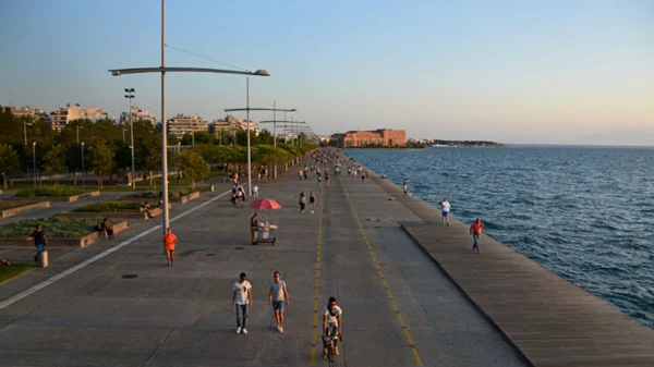 Κάναμε μια χαλαρή φωτο-βόλτα στη Νέα Παραλία της Θεσσαλονίκης