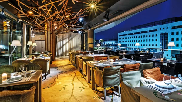 Τι κάνει ο Αλέξανδρος Τσιοτίνης στο «Clap»;